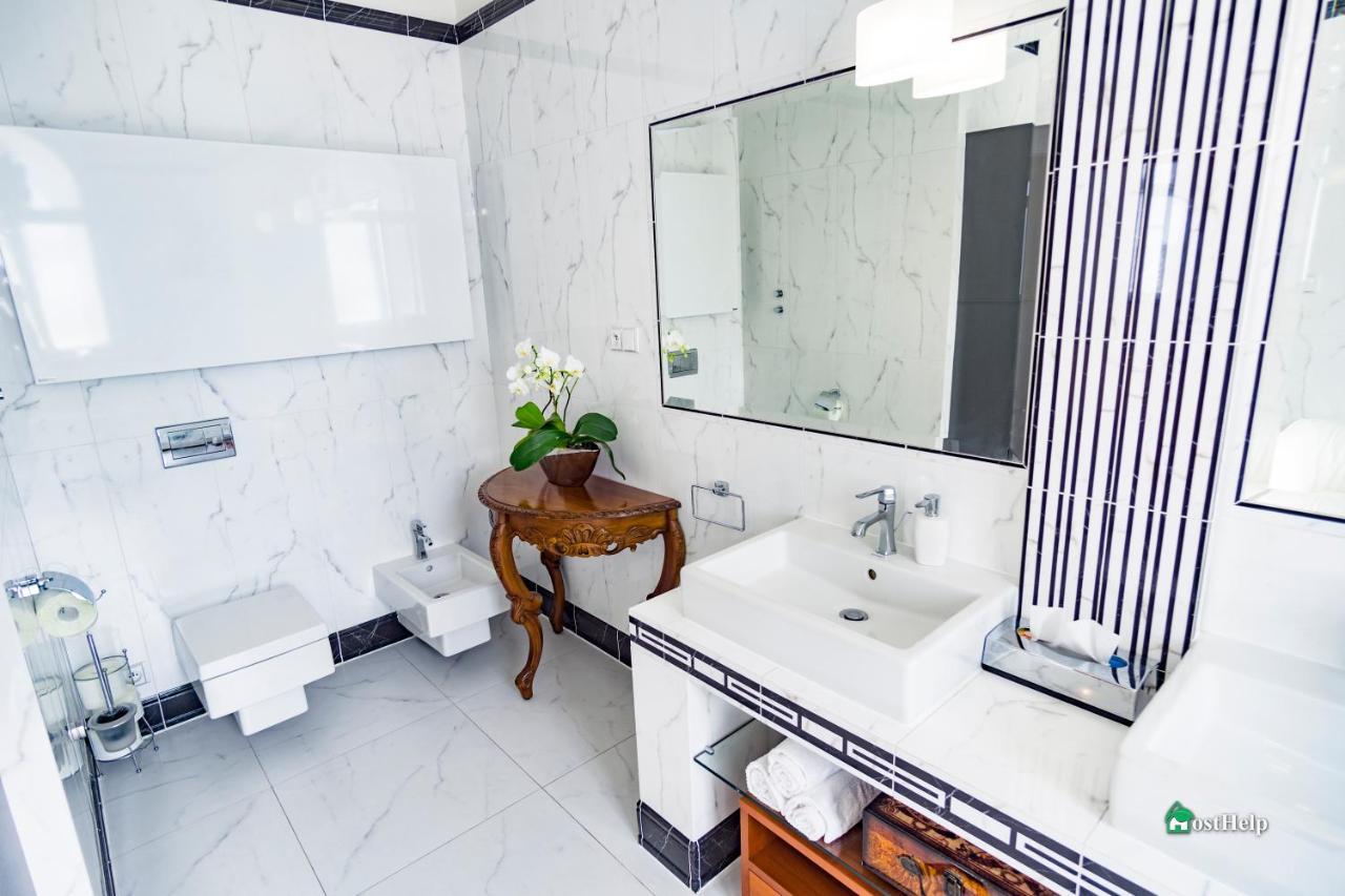 Unique Location With Hot-Tub, Terrace And Garden Villa Prag Dış mekan fotoğraf