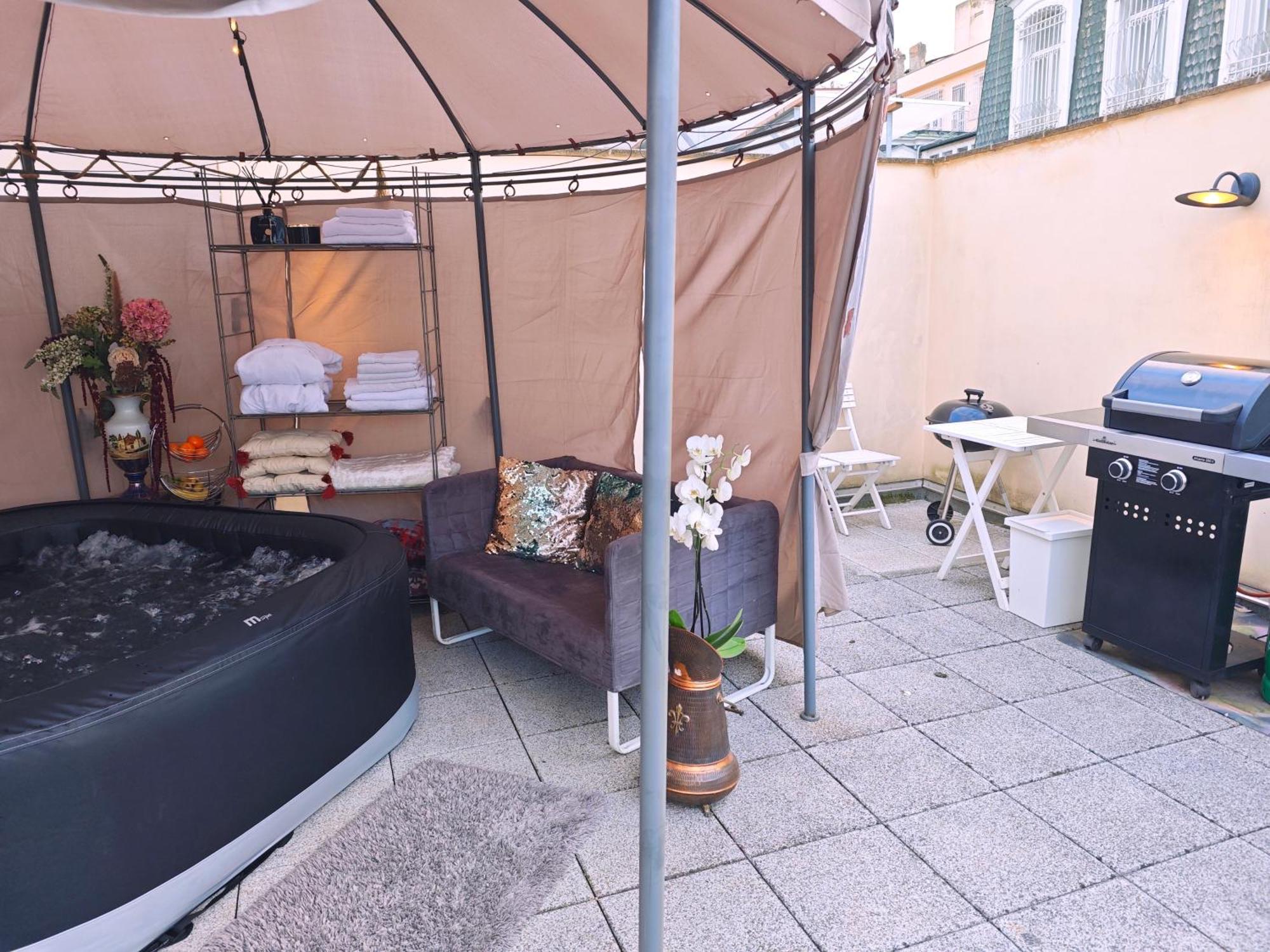 Unique Location With Hot-Tub, Terrace And Garden Villa Prag Dış mekan fotoğraf
